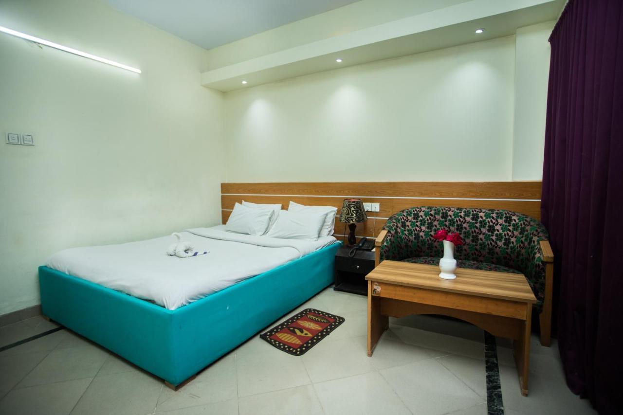 Hotel Mishuk Cox's Bazar Exterior foto